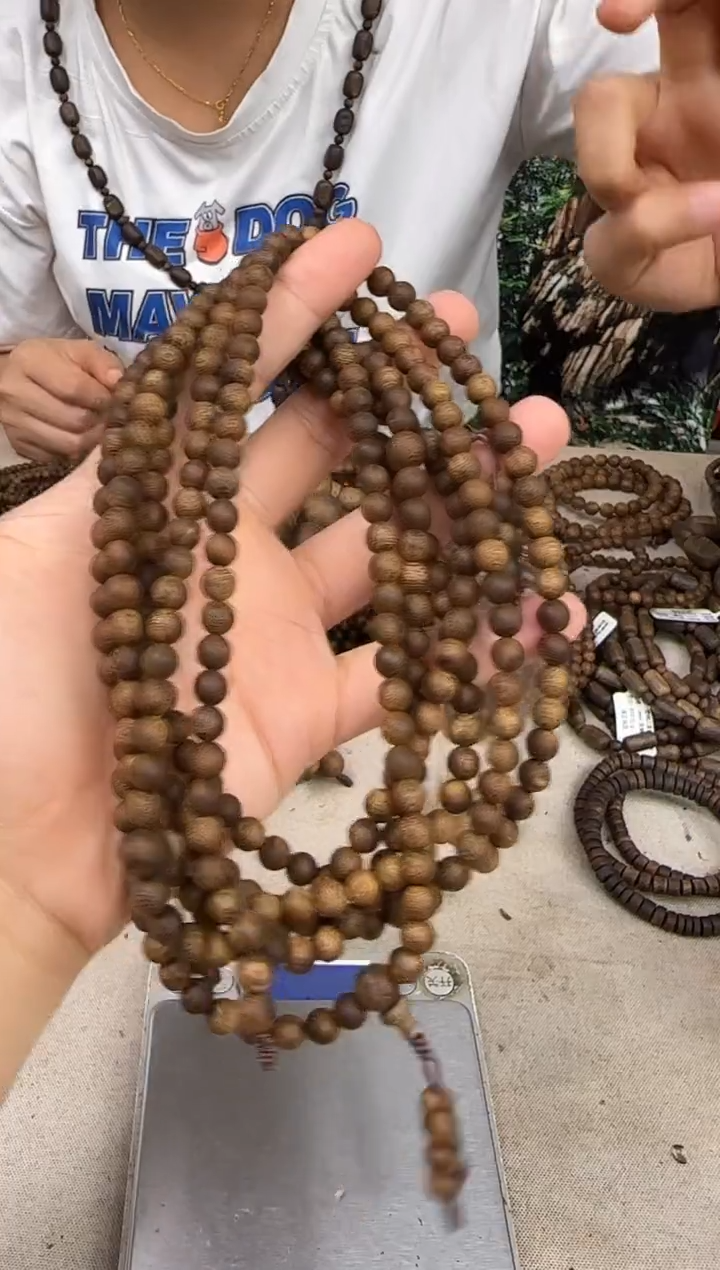 手串沉香白奇虫漏圆珠多圈卡7-19克多样性发一条