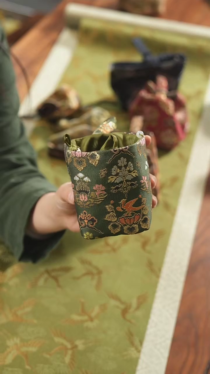 【闪购商品】杯袋··········