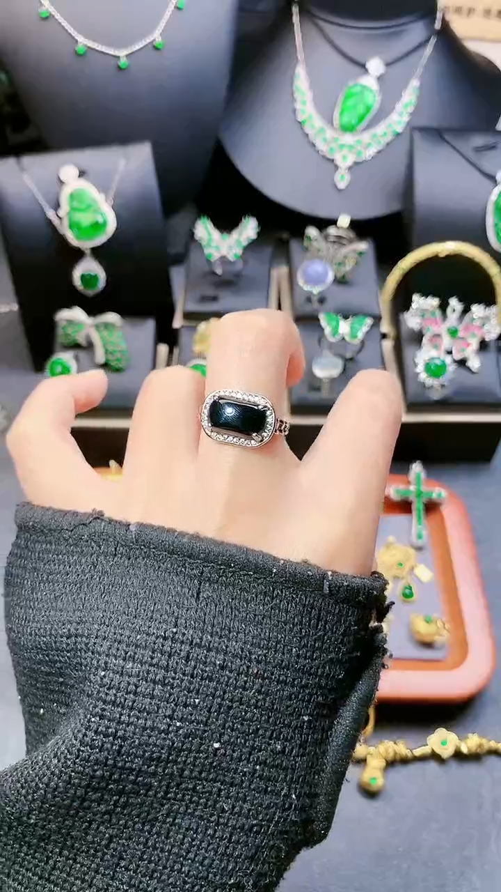【闪购商品】翡翠戒指银S925镶嵌戒指