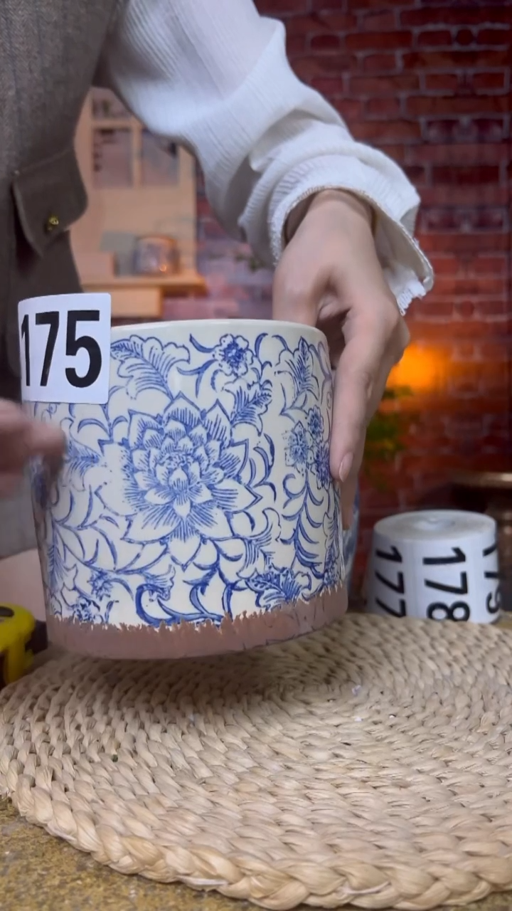 【闪购商品】陶瓷微瑕花盆高12.5cm内口12.5cm