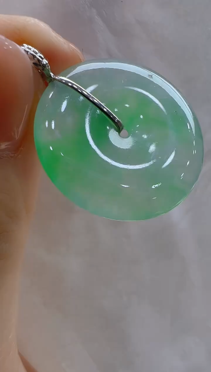 【闪购商品】翡翠吊坠(不含链)18K金镶嵌多样性发货拍一发一