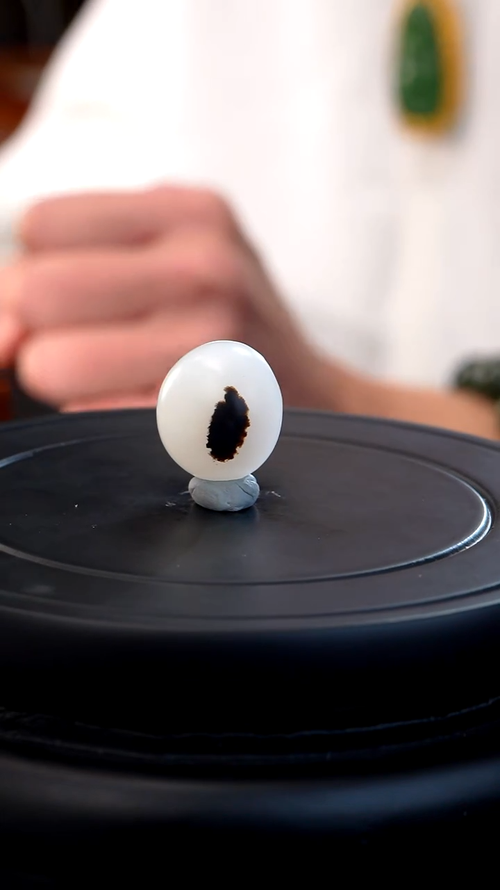 未镶嵌和田玉珠宝半成品俄罗斯白玉黑皮高品羊脂白玉面