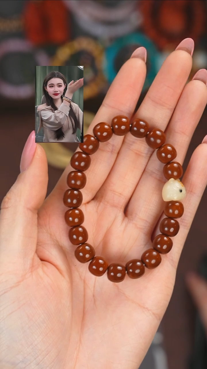 【闪购商品】猴头核桃手串111111111111111