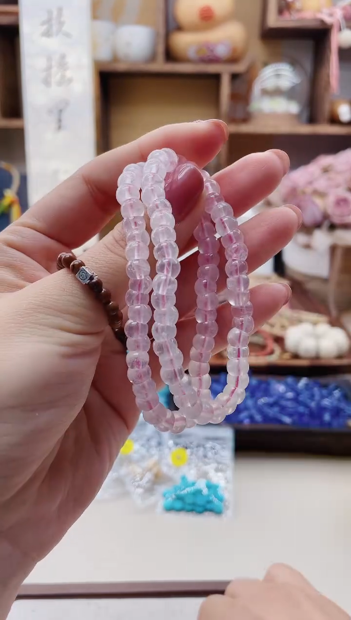 【闪购商品】水晶手链未镶嵌R172粉水小肠单圈