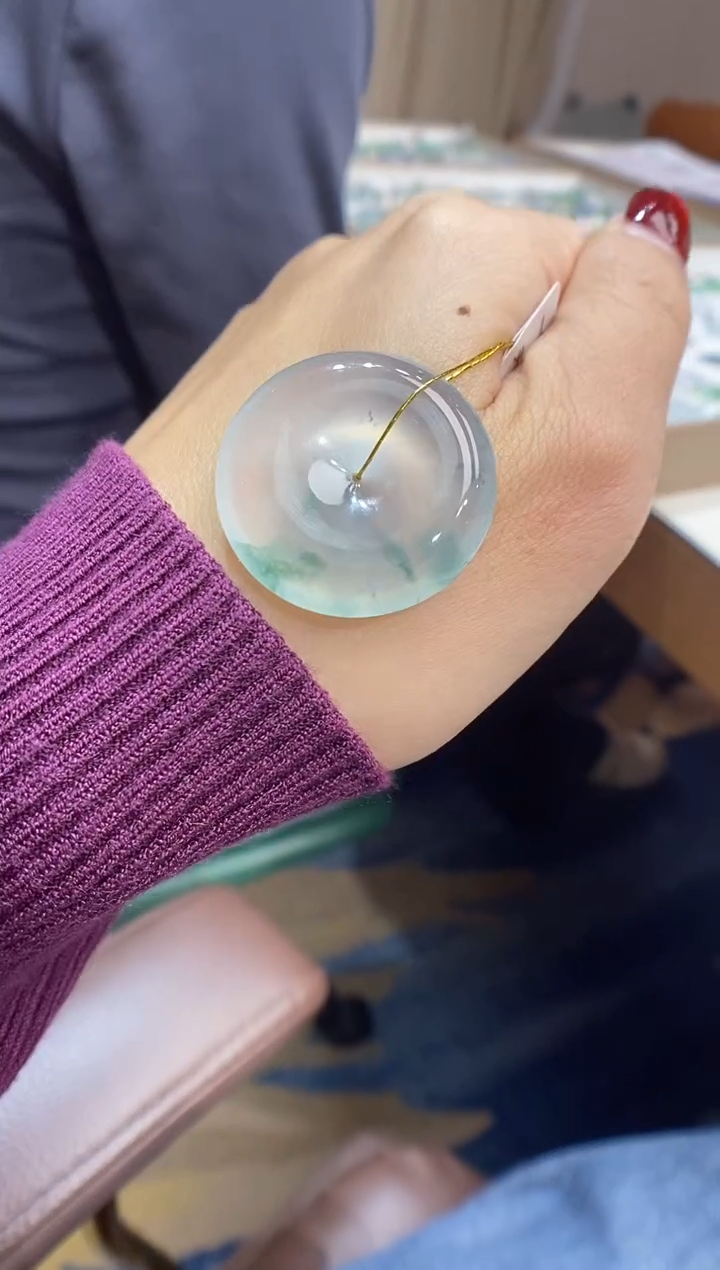 【闪购商品】翡翠颈饰未镶嵌平安扣