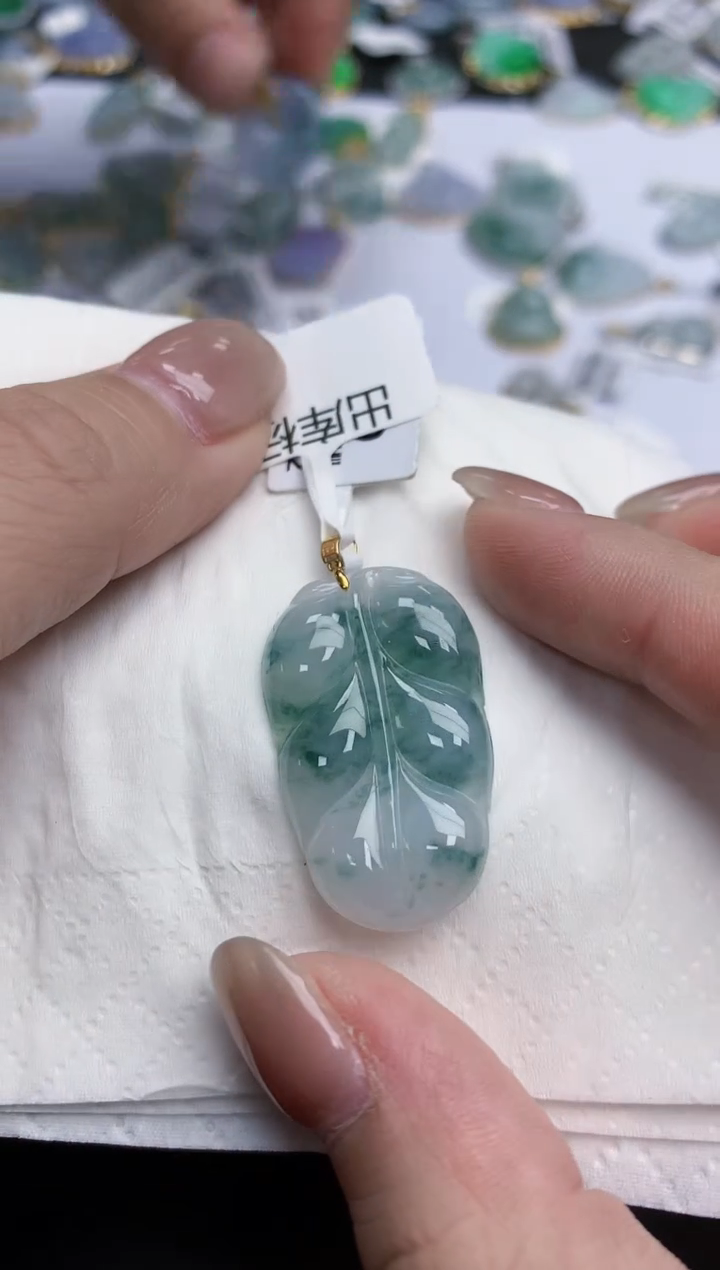 【闪购商品】翡翠颈饰18K金镶嵌天然缅甸翡翠A货