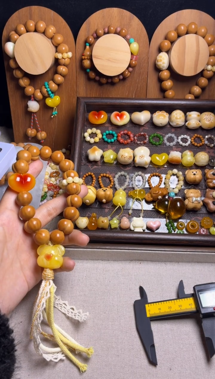 手串猴头核桃福利款小熊三通款手持