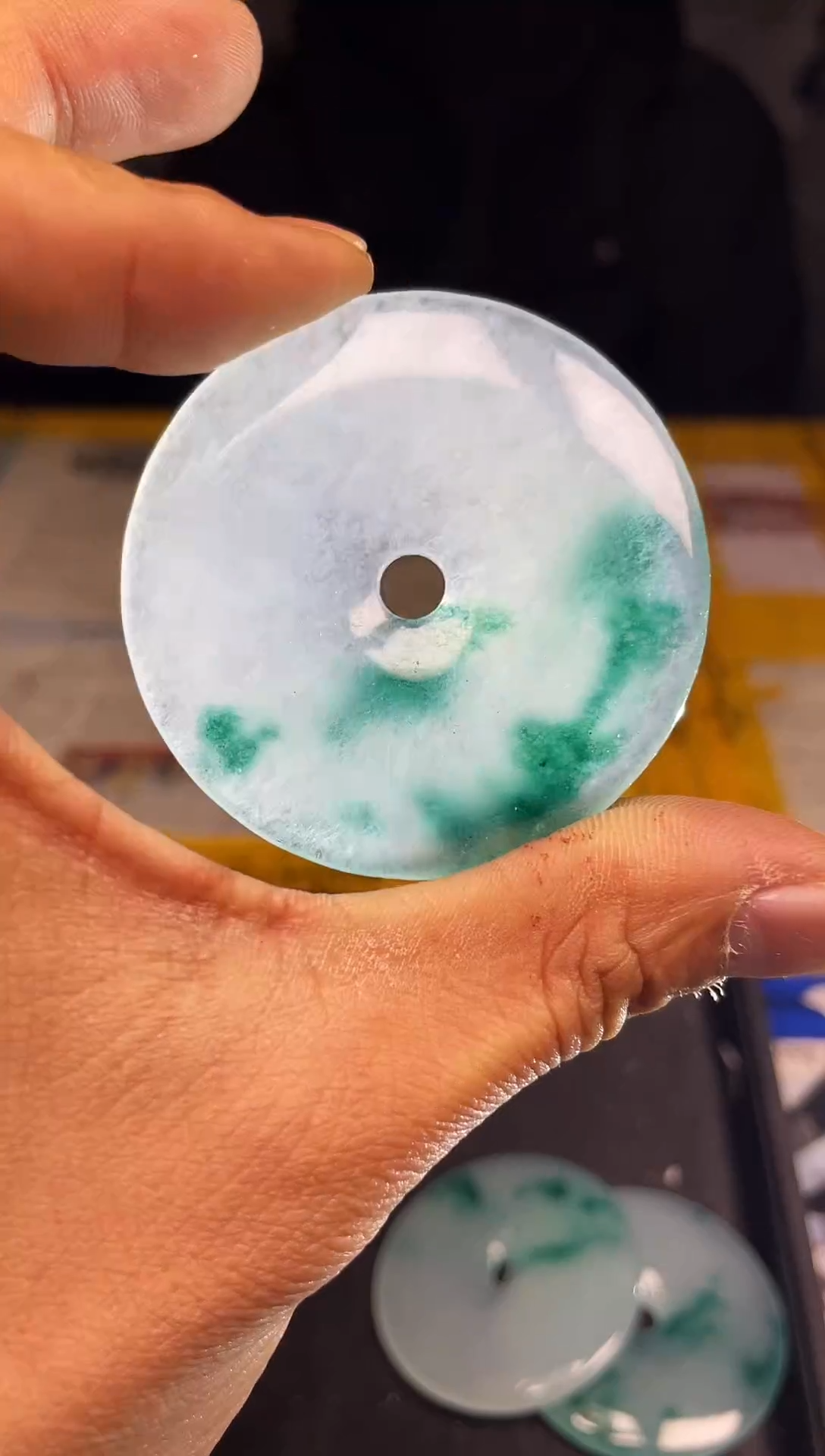 【阿浩甄选】所见即所得-多样性发其一FH2390