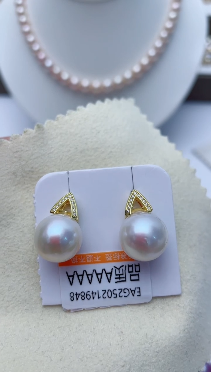 【闪购商品】淡水珍珠耳饰银S925镶嵌W38
