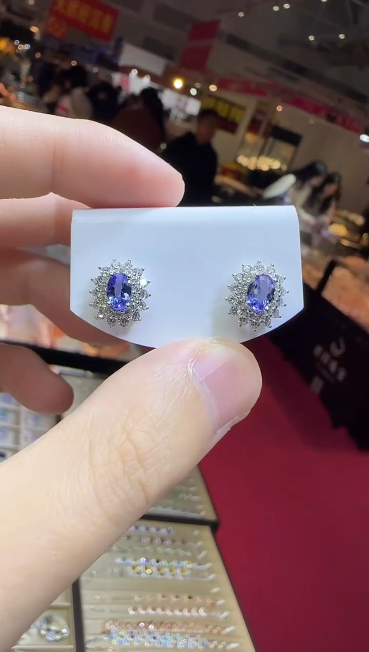 银S925镶嵌耳饰坦桑石5*7mm耳钉