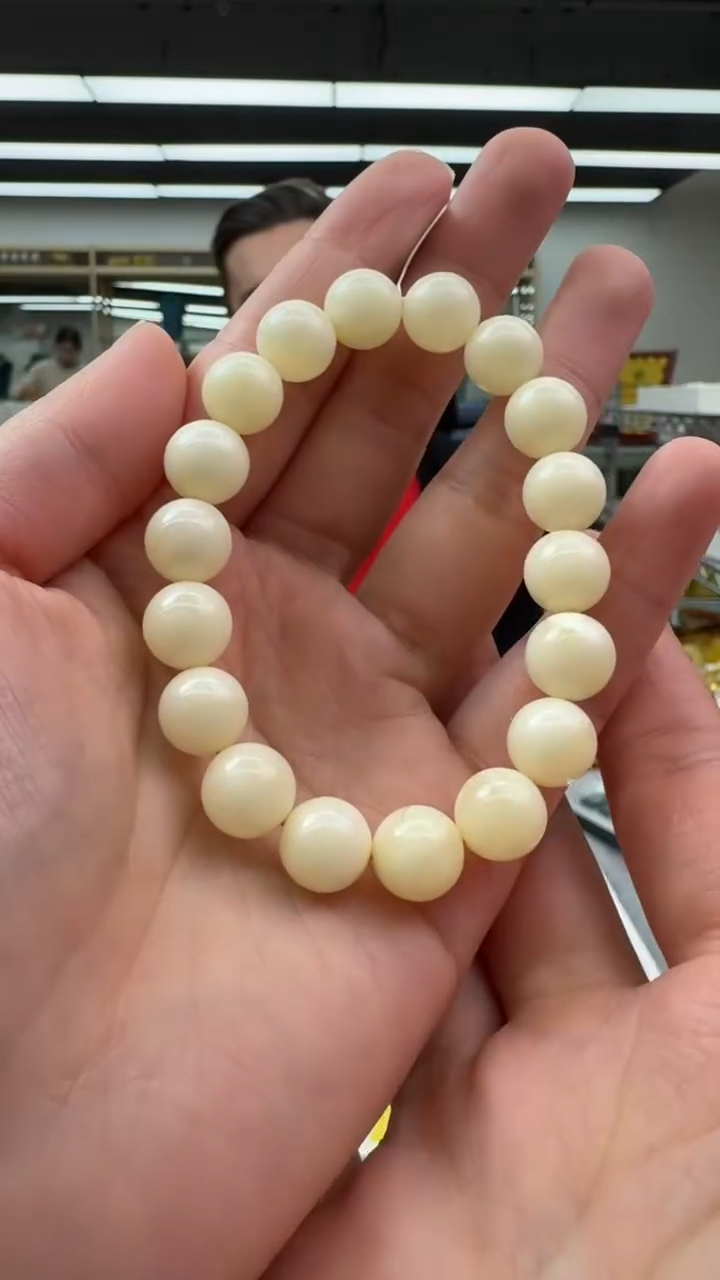 【闪购商品】琥珀手链未镶嵌520秒拍号