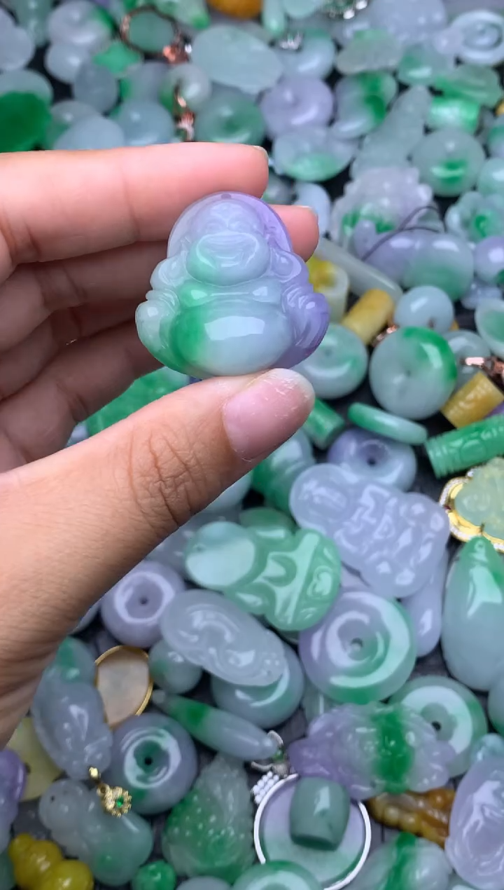 翡翠未镶嵌颈饰天然缅甸翡翠吊坠