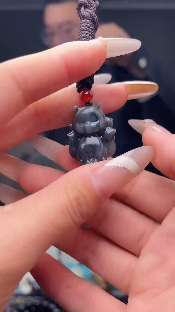 未镶嵌和田玉挂件1