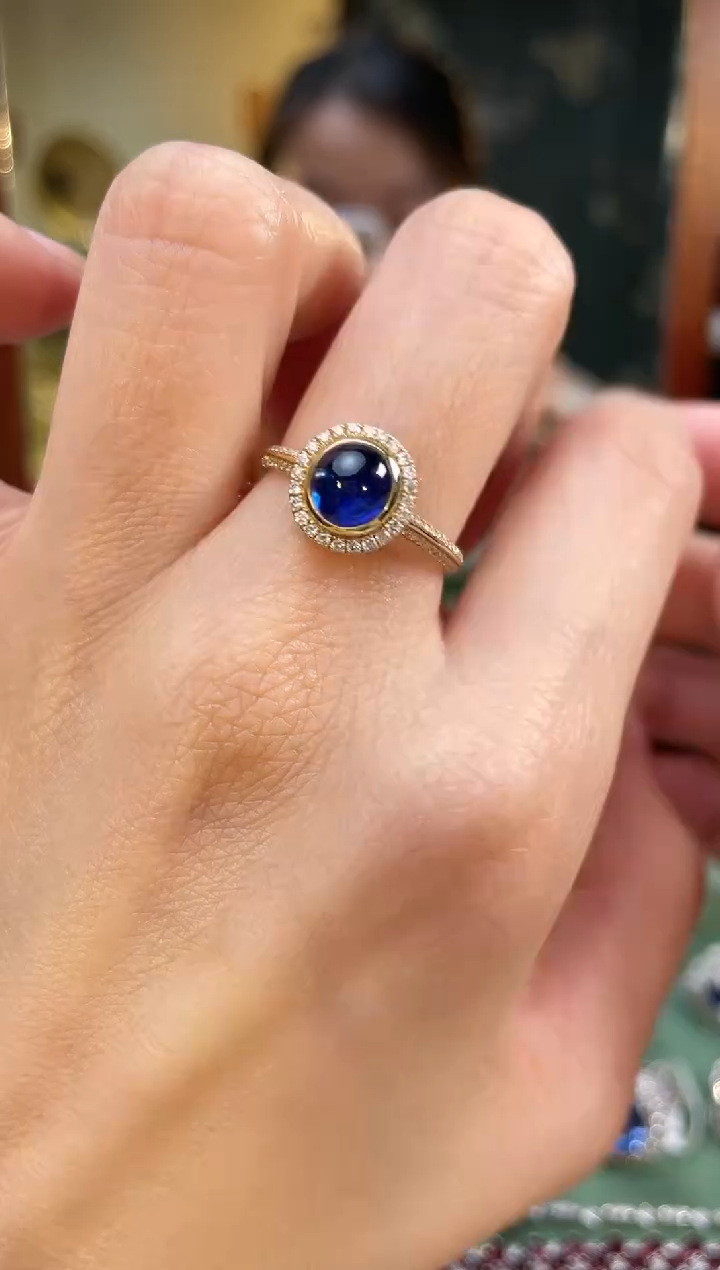 【闪购商品】蓝宝石戒指18K金镶嵌主石：1.46ct