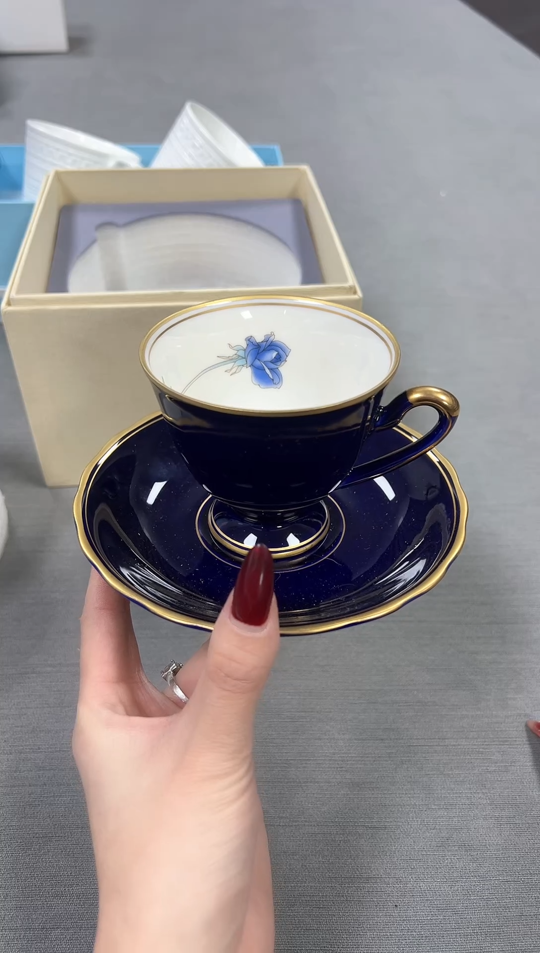 【闪购商品】瓷片新号开播不计成本欢迎点菜！