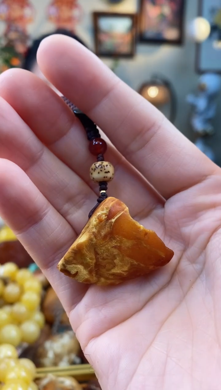 【闪购商品】琥珀颈饰未镶嵌吊坠