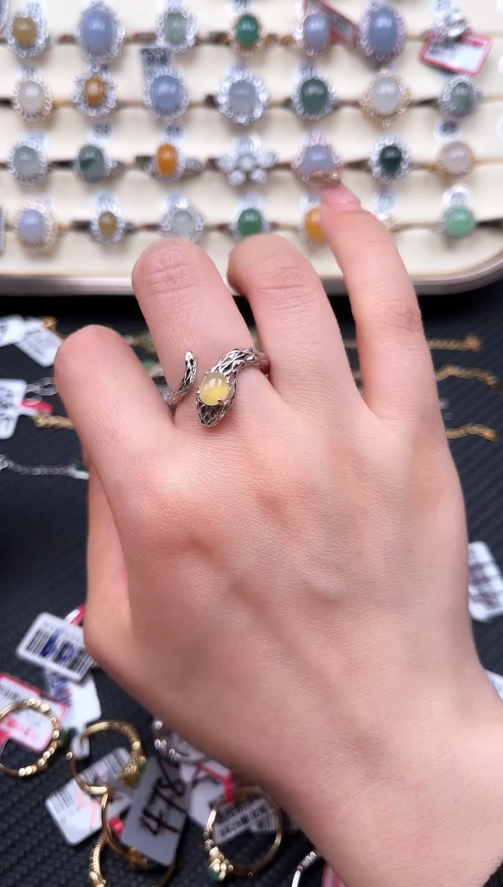 【闪购商品】翡翠戒指银S925镶嵌天然A货翡翠戒指