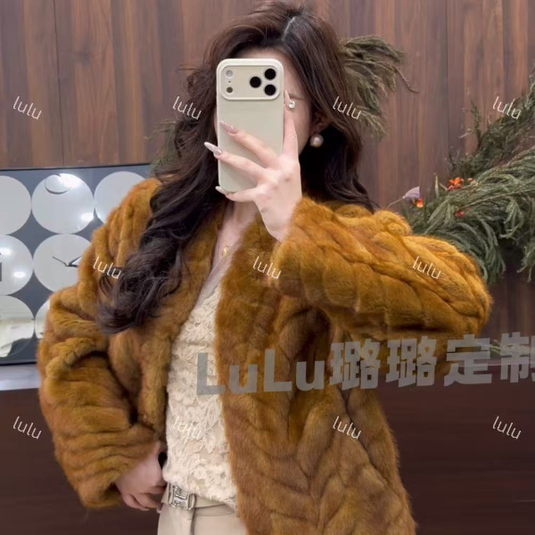 人造皮草 璐璐定制--高级仿貂毛皮草冬季新款短款加厚毛毛外套女