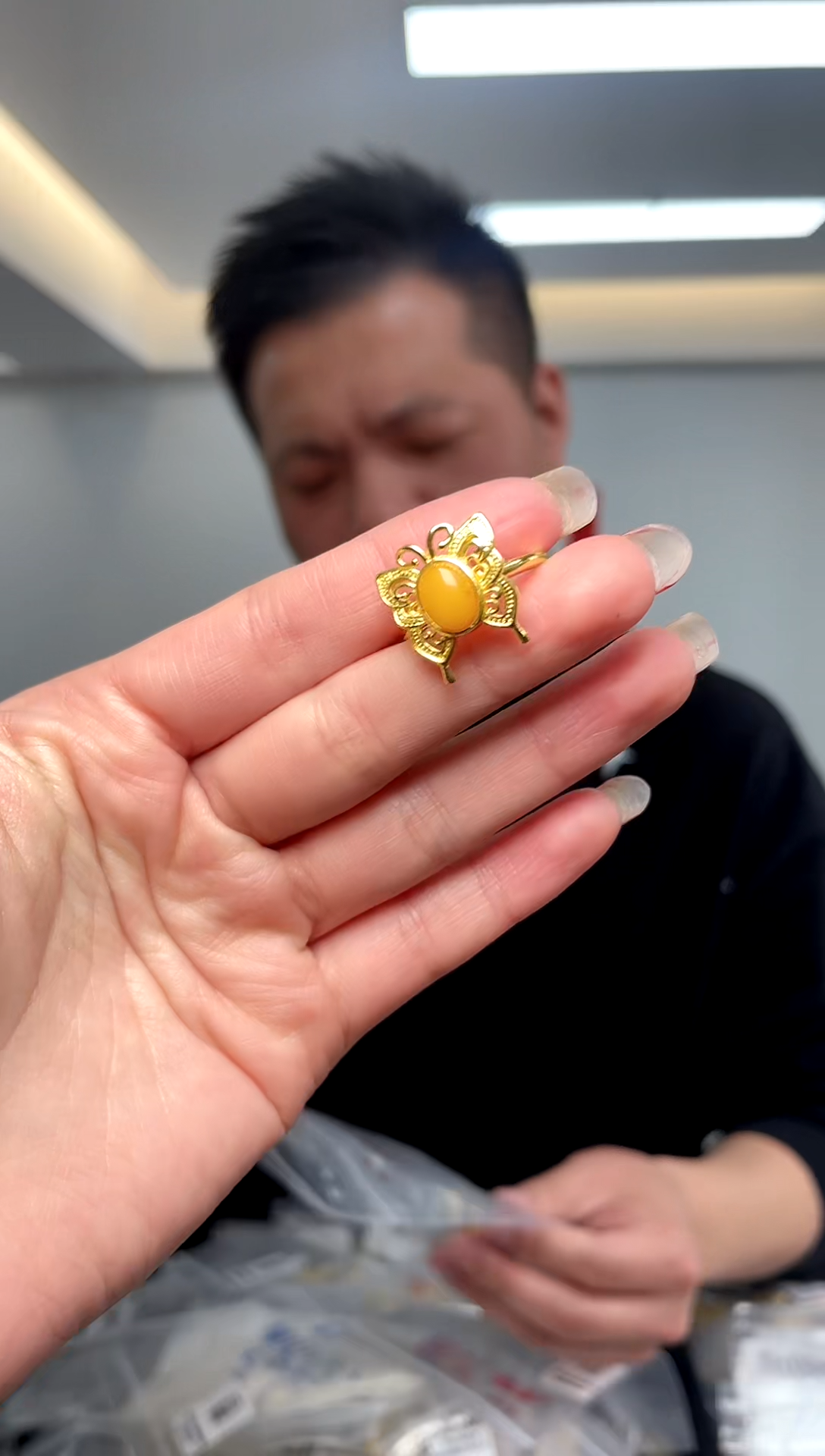 【闪购商品】蜜蜡裸石未镶嵌（多样性单个发货）