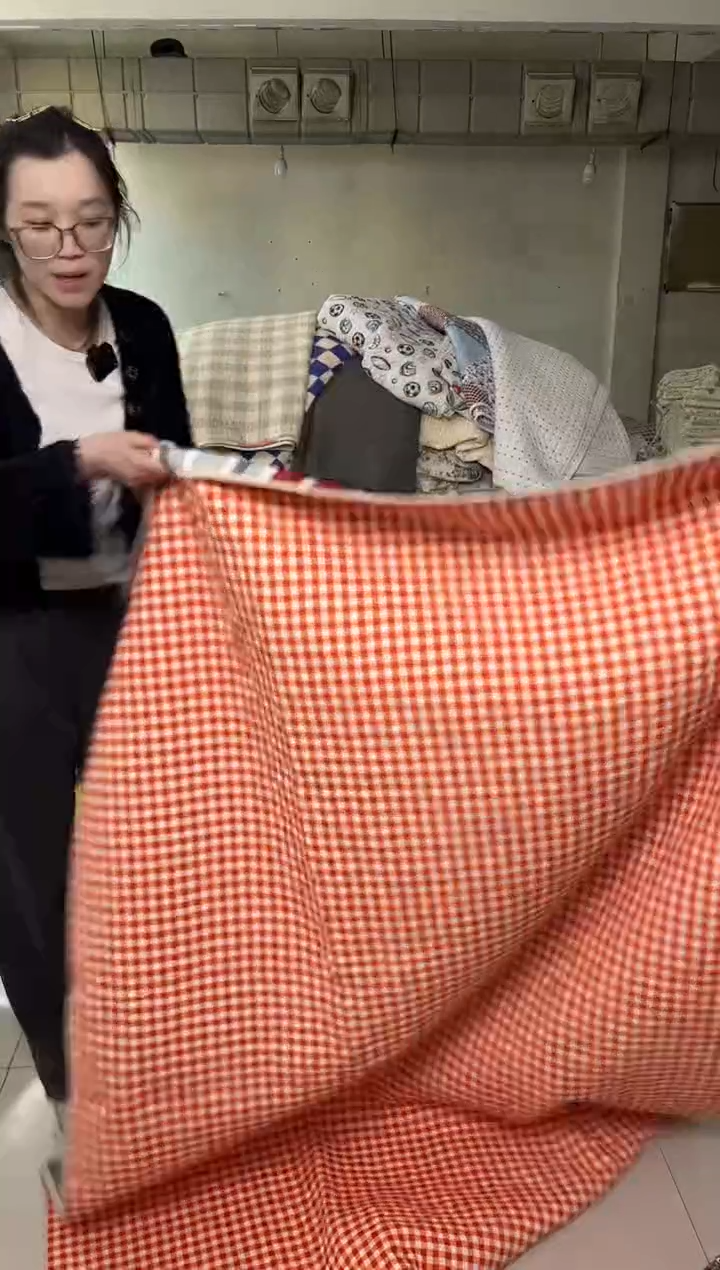 棉135*200橘红格子