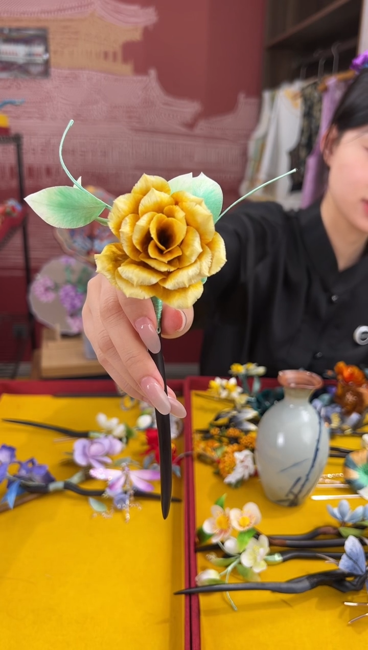 【闪购商品】刺绣大 非遗绒花（发饰）