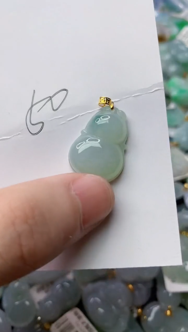 【闪购商品】翡翠颈饰18K金镶嵌61...........