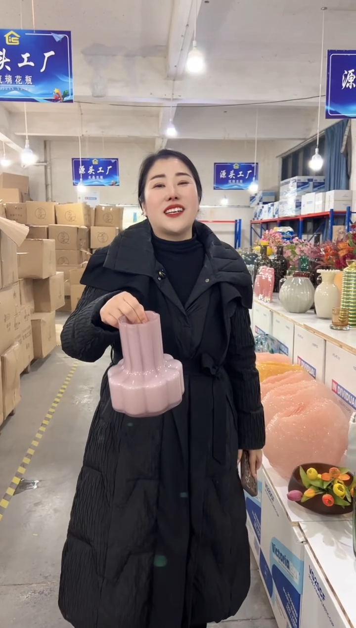 【闪购商品】玻璃花伴你花瓶-微瑕-ITFBS