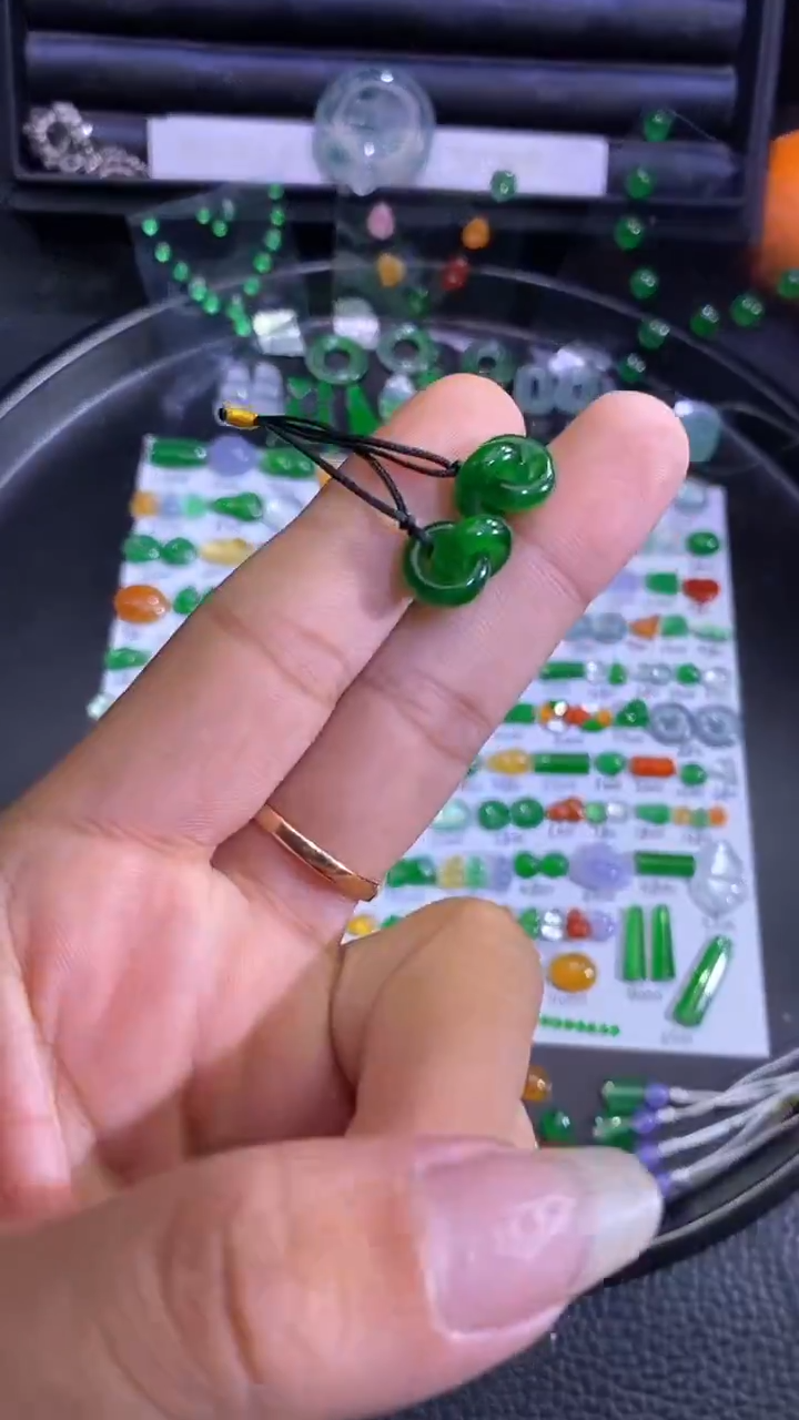 未镶嵌挂件翡翠扣子