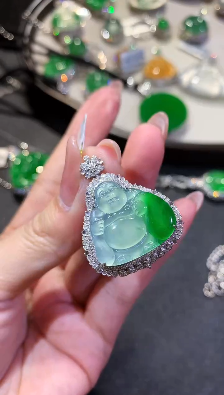 【闪购商品】翡翠吊坠(不含链)18K金镶嵌121（无鉴赏布袋佛