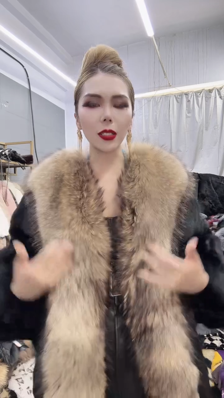 丝绸之路直播间衣服