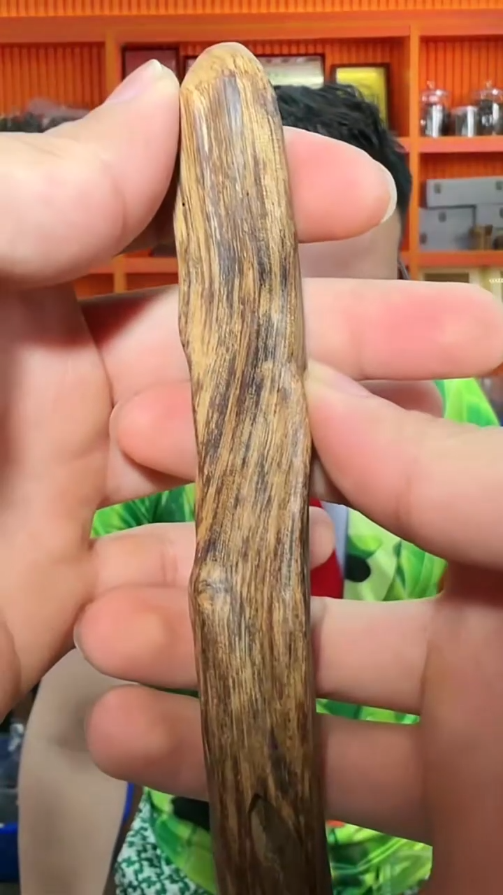 沉香手把件391号多样性发一