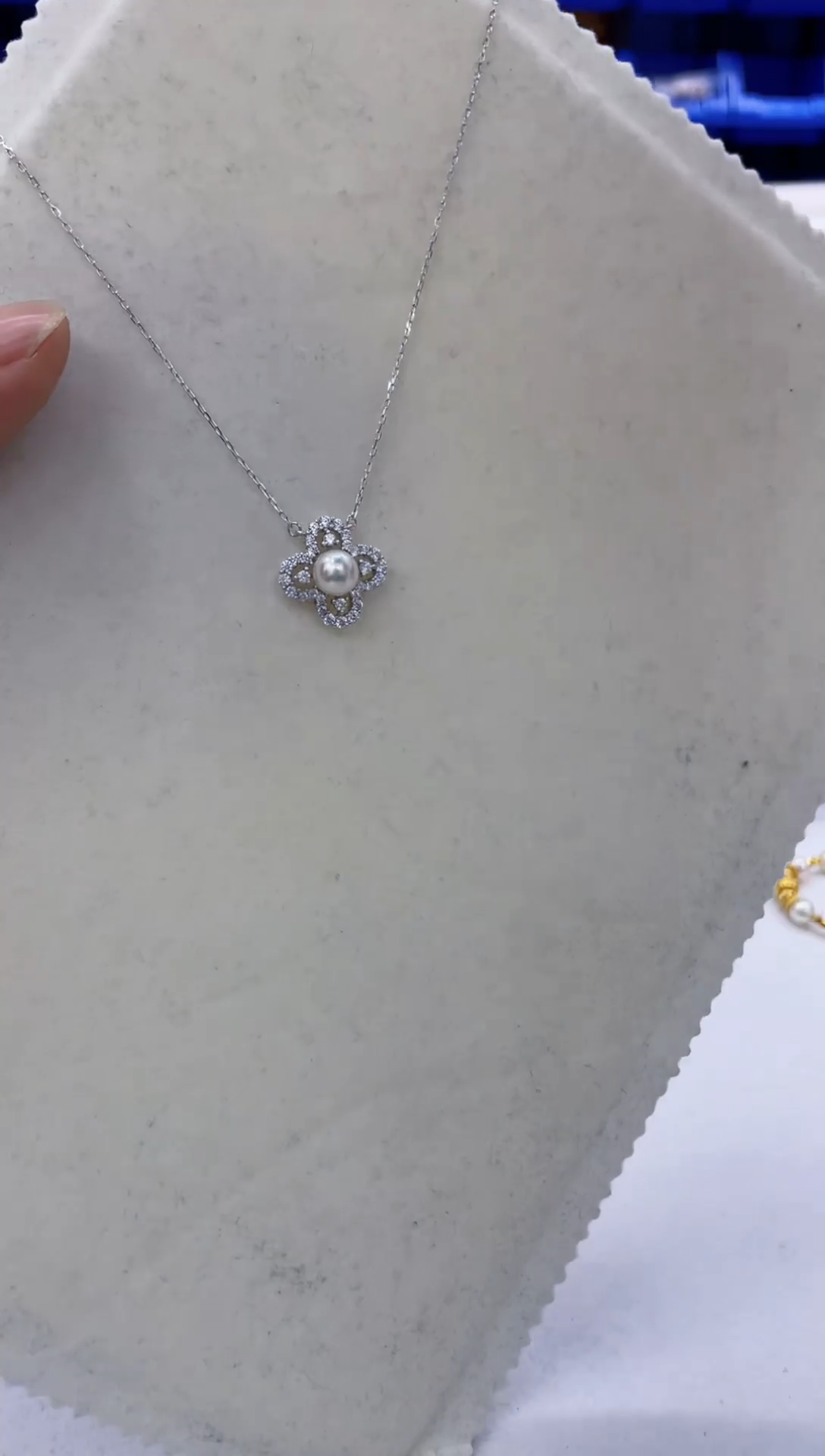 颈饰银S925镶嵌海水珍珠 