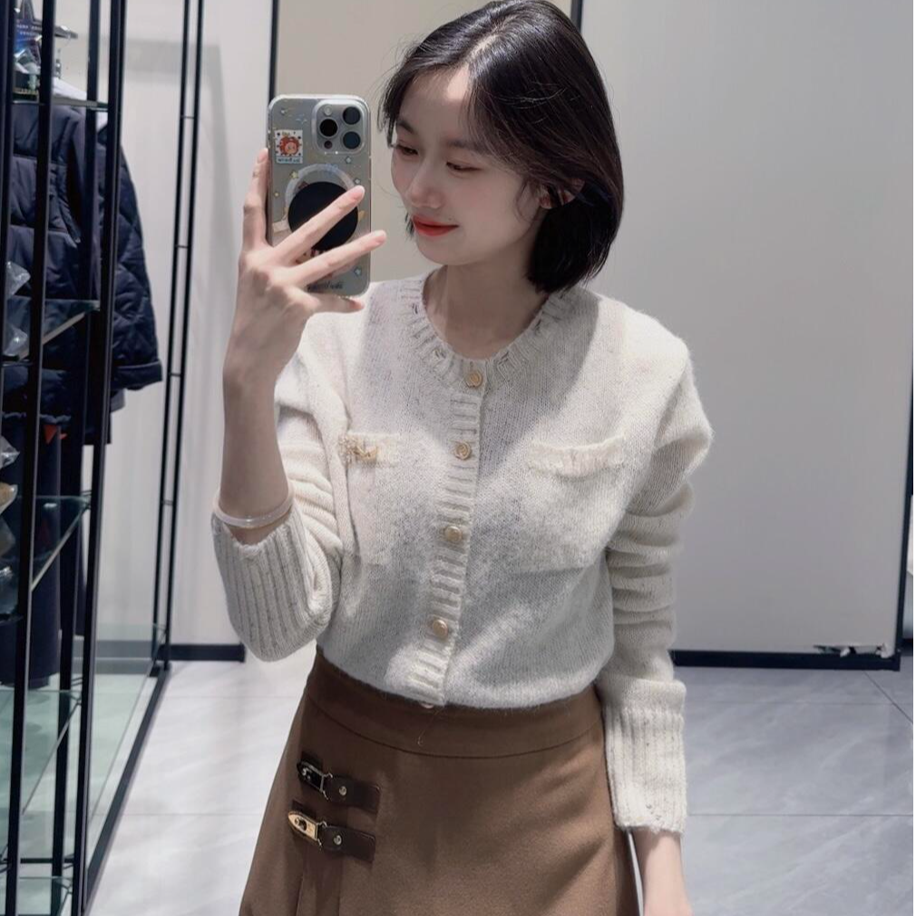 依衣哥家148044设计感温柔羊毛衫波点斑马秋季针织长袖厚款圆领