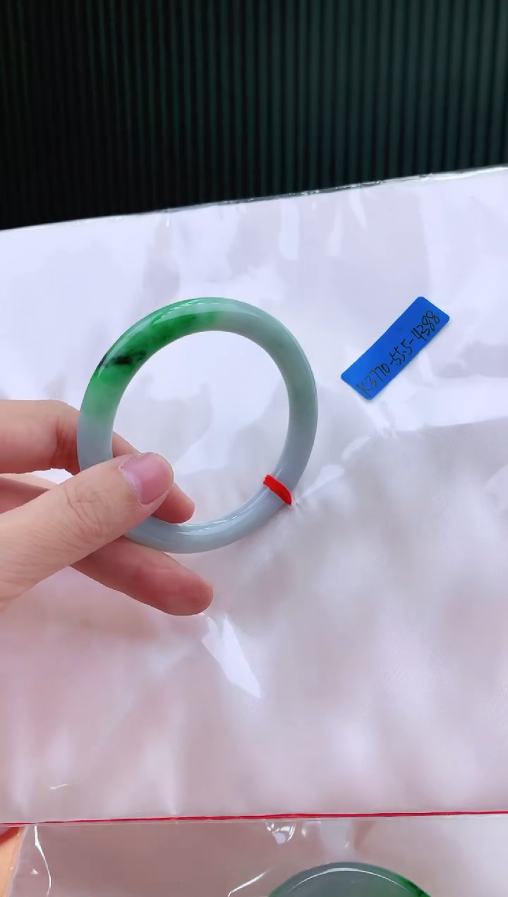 未镶嵌手镯翡翠111