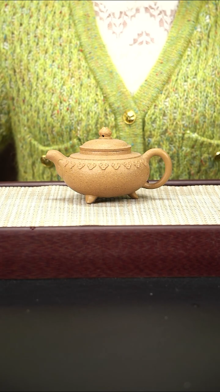 茶壶紫砂七彩段 云肩如意