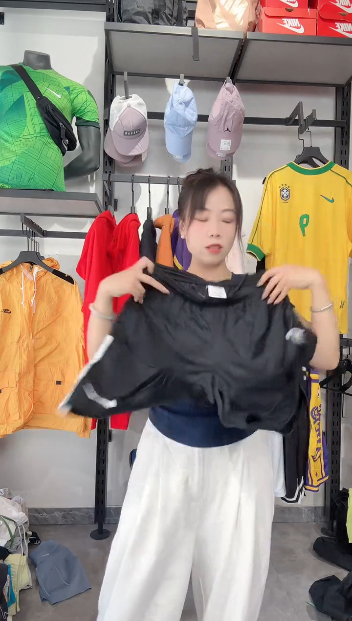 1519   编码 瑕疵款直播间过款为准 尺码