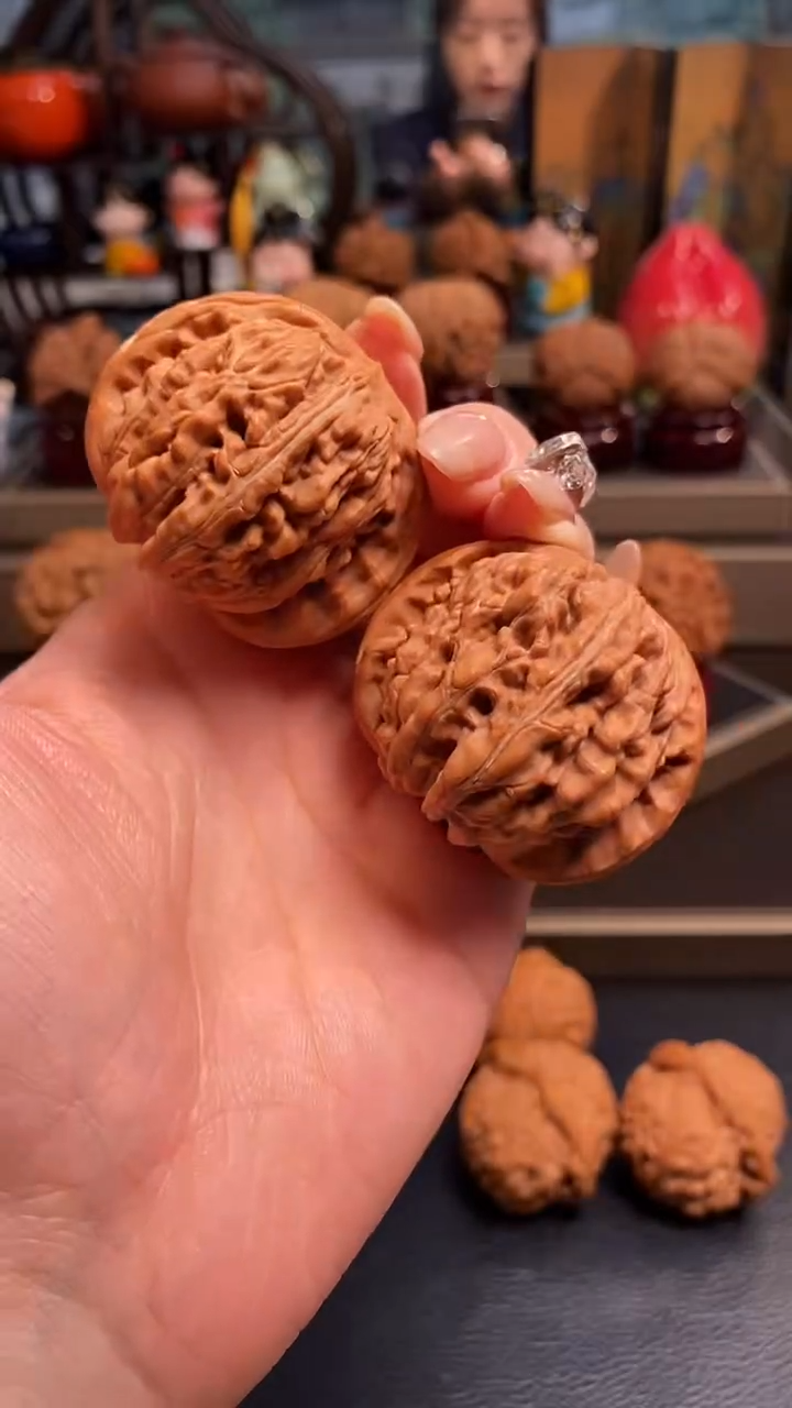 【闪购商品】文玩核桃把件K63四座楼45