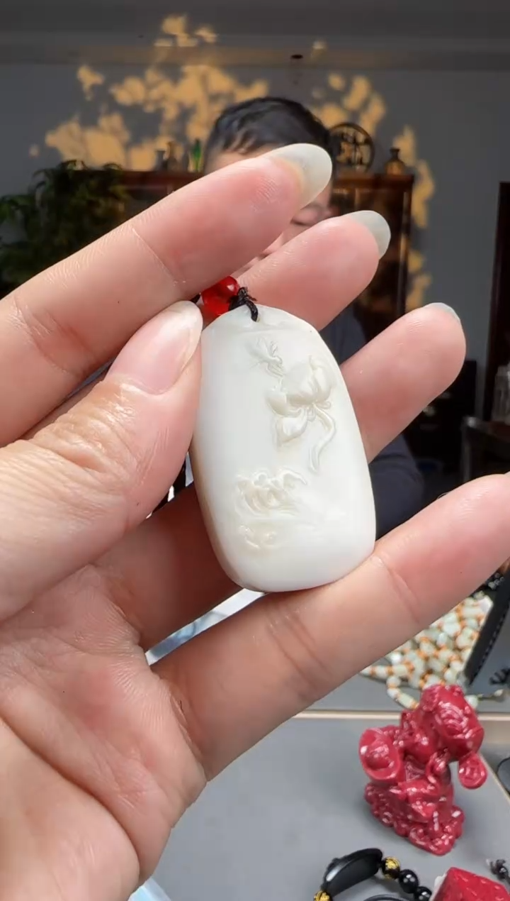 【闪购商品】和田玉颈饰未镶嵌拍一发一多样性发货