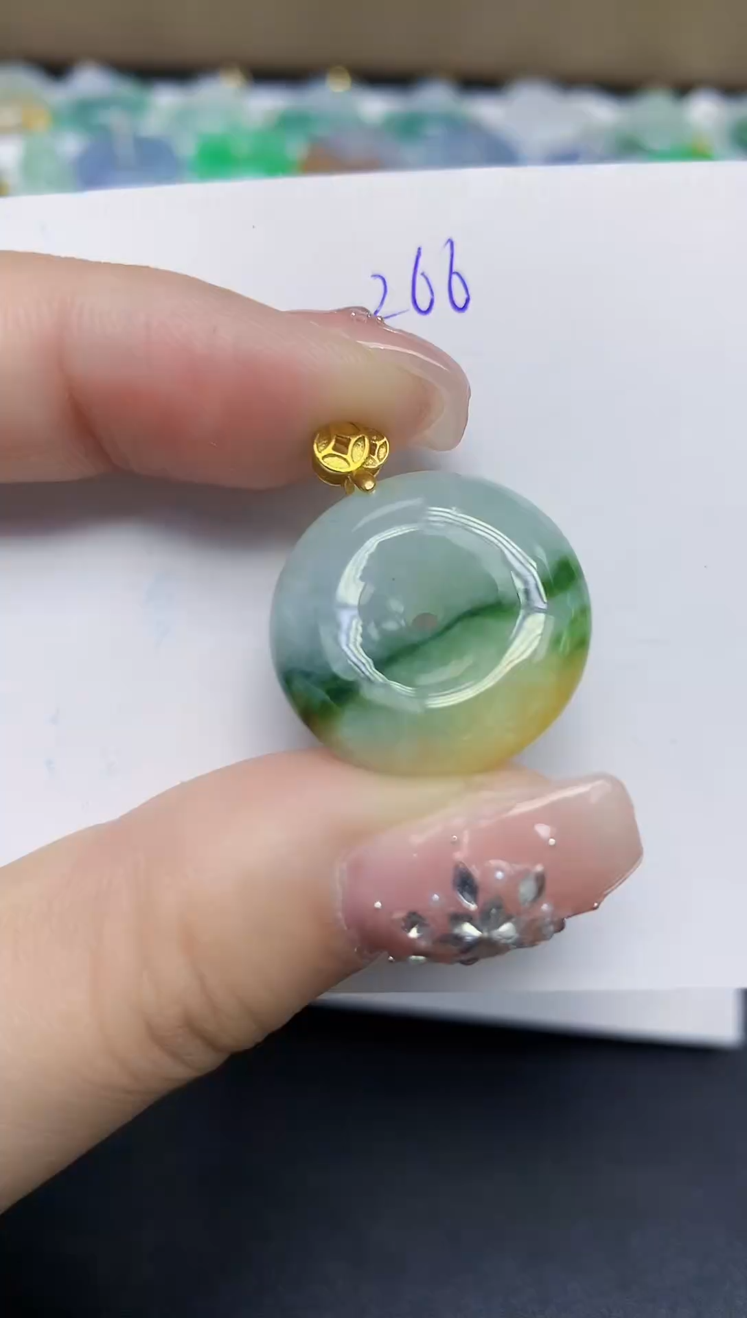 颈饰未镶嵌翡翠天然缅甸翡翠A货翡翠百元以上9元证书费自理