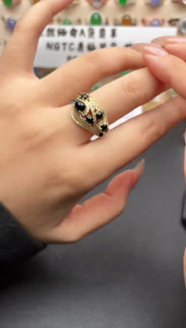 银S925镶嵌戒指翡翠一物一证一礼盒