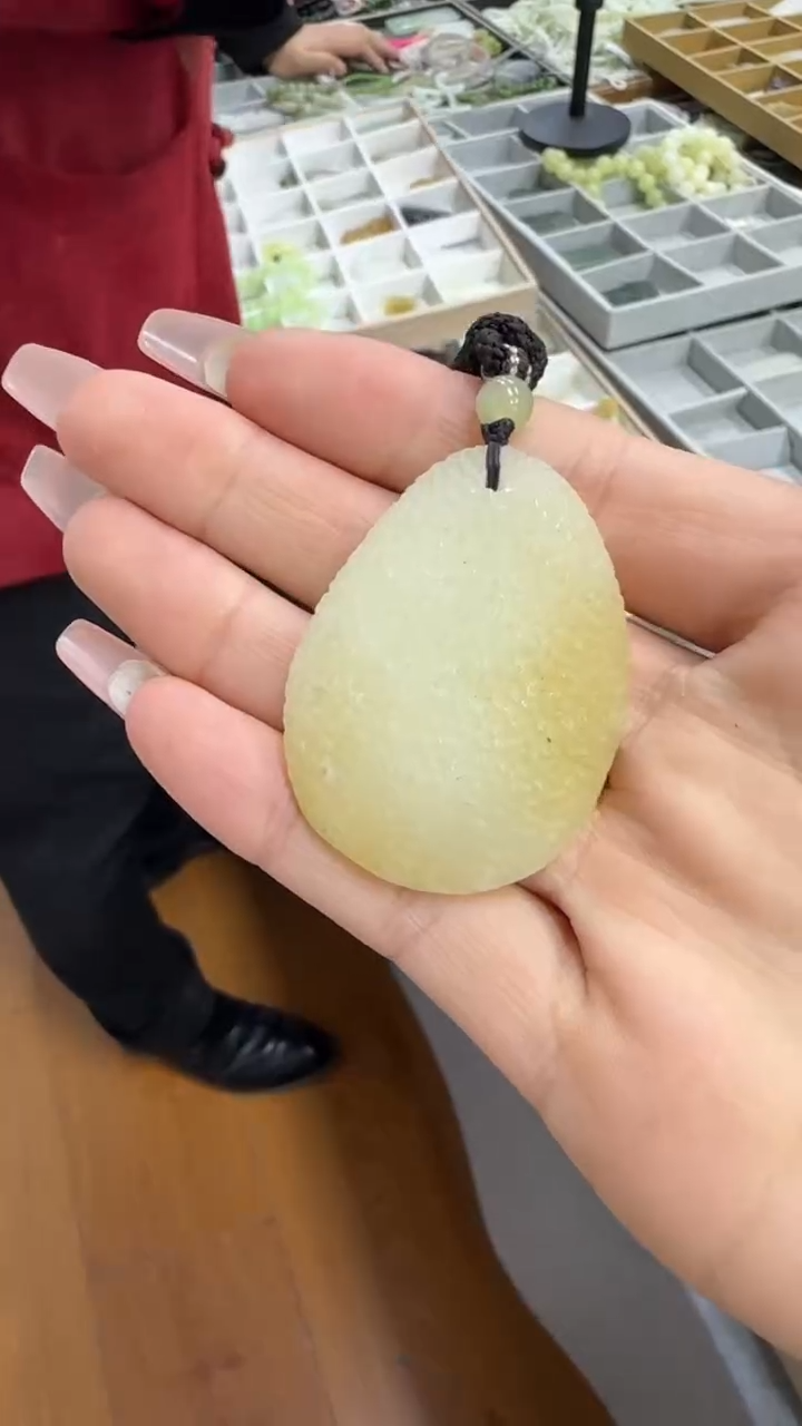 【闪购商品】和田玉吊坠未镶嵌吊坠