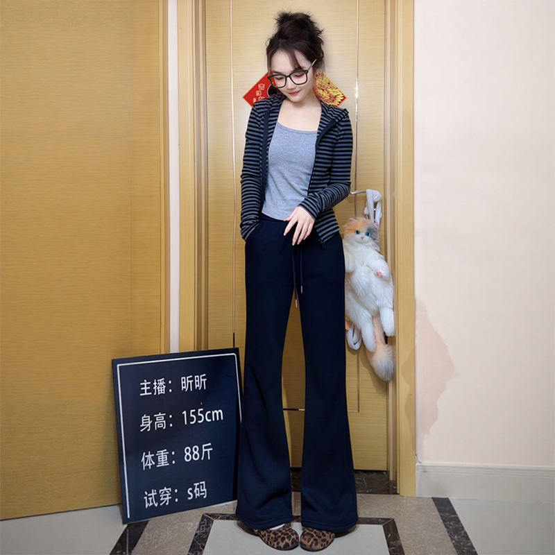 【现货+运费险】加绒微喇叭运动裤女2025秋冬显瘦马蹄长裤修身卫裤