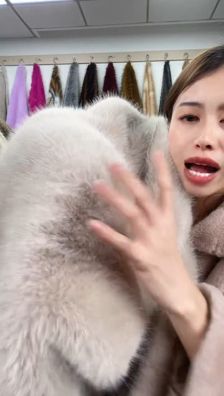 狐狸毛A105，尺寸1.8*1