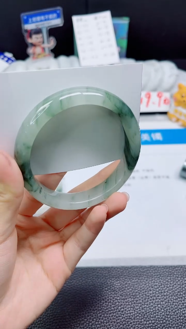 石英质玉手镯未镶嵌69-61.7
