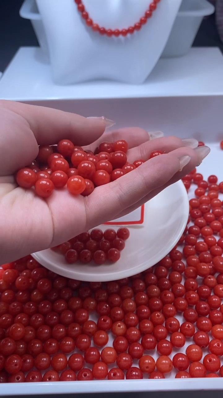 未镶嵌颈饰玛瑙/玉髓W2185云南保山肉南红8MM*16颗