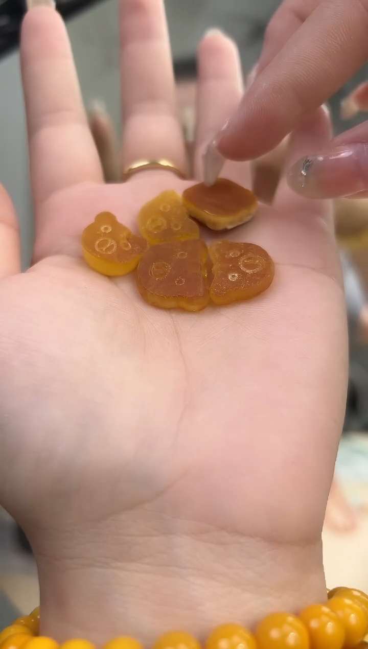 裸石琥珀未镶嵌琥珀蜜蜡吊坠多样性发一条
