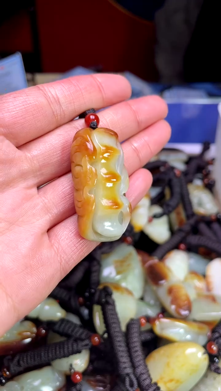 【闪购商品】和田玉颈饰未镶嵌23