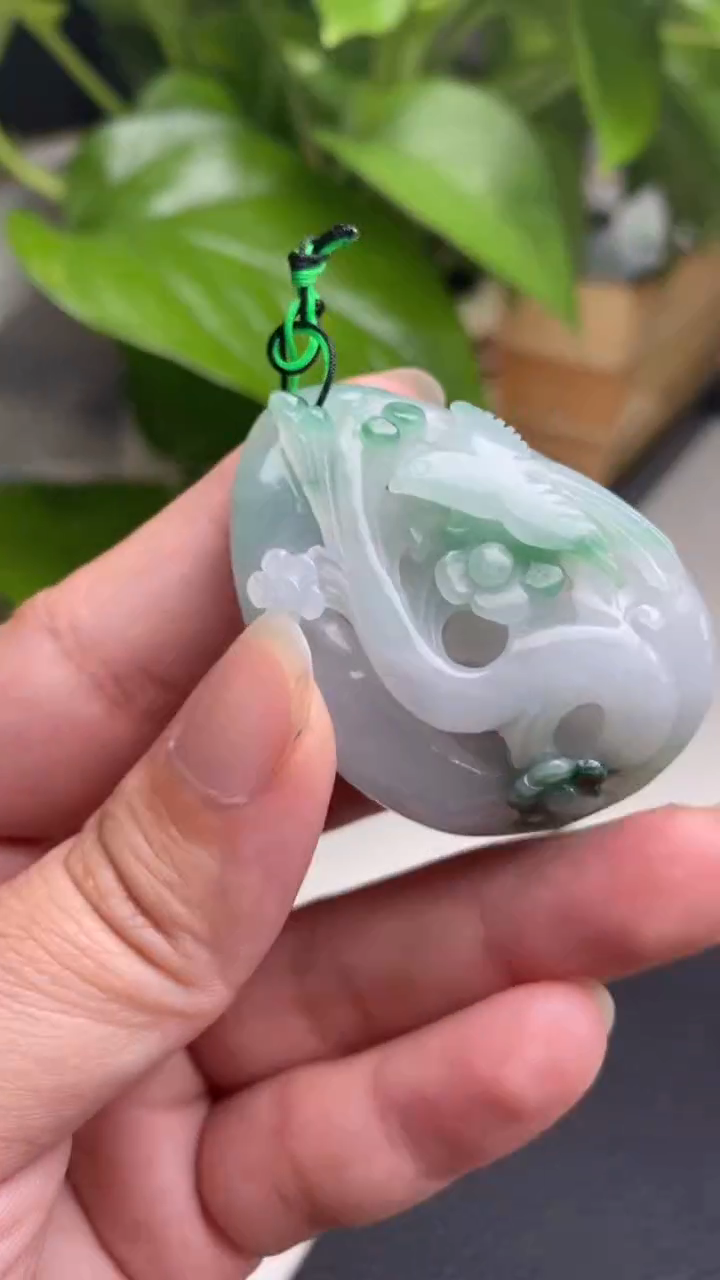 【闪购商品】翡翠挂件未镶嵌挂件