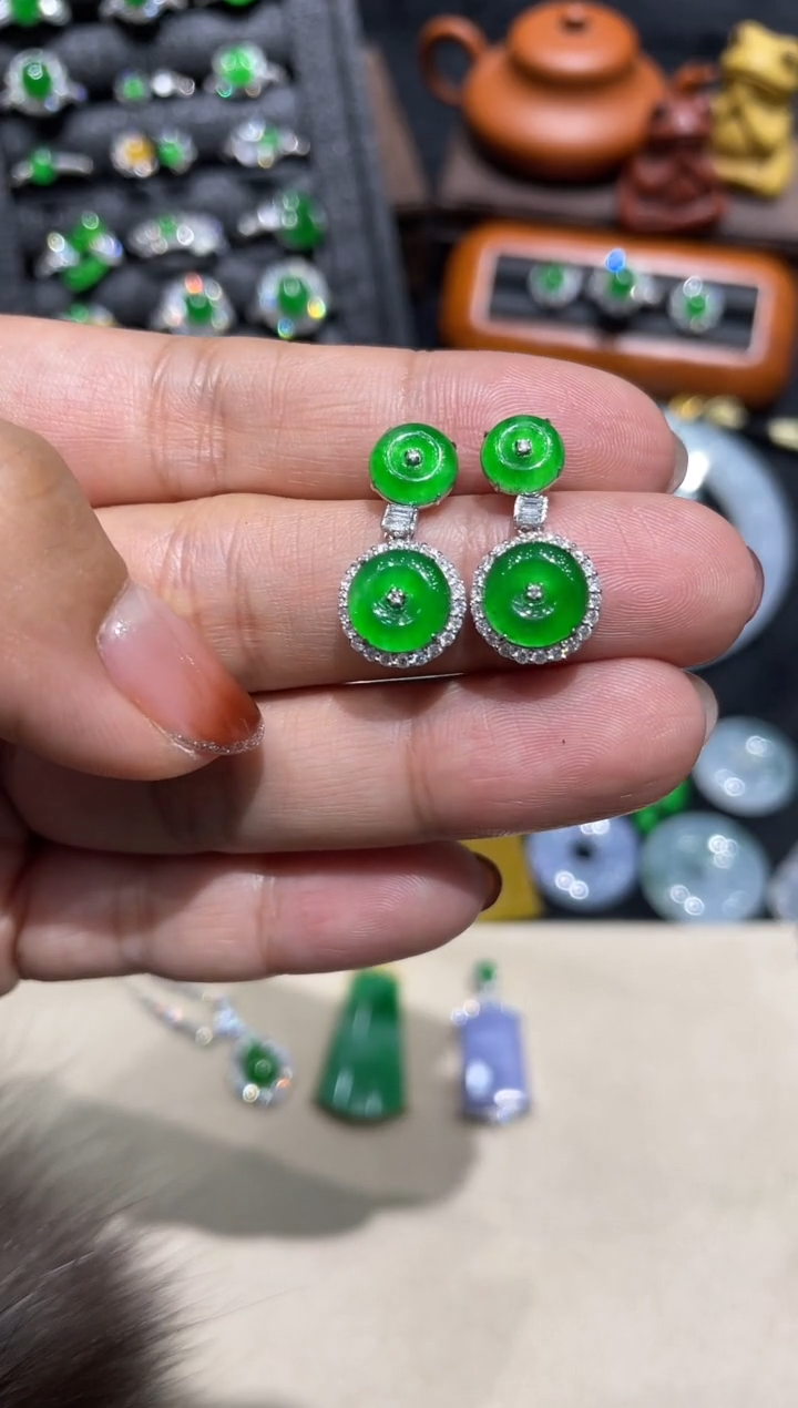 【闪购商品】翡翠耳饰18K金镶嵌平安扣48小时鉴赏期