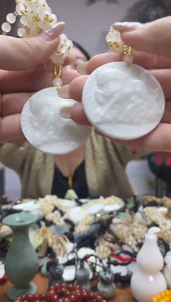 未镶嵌岫玉吊坠多样性发货拍一发一